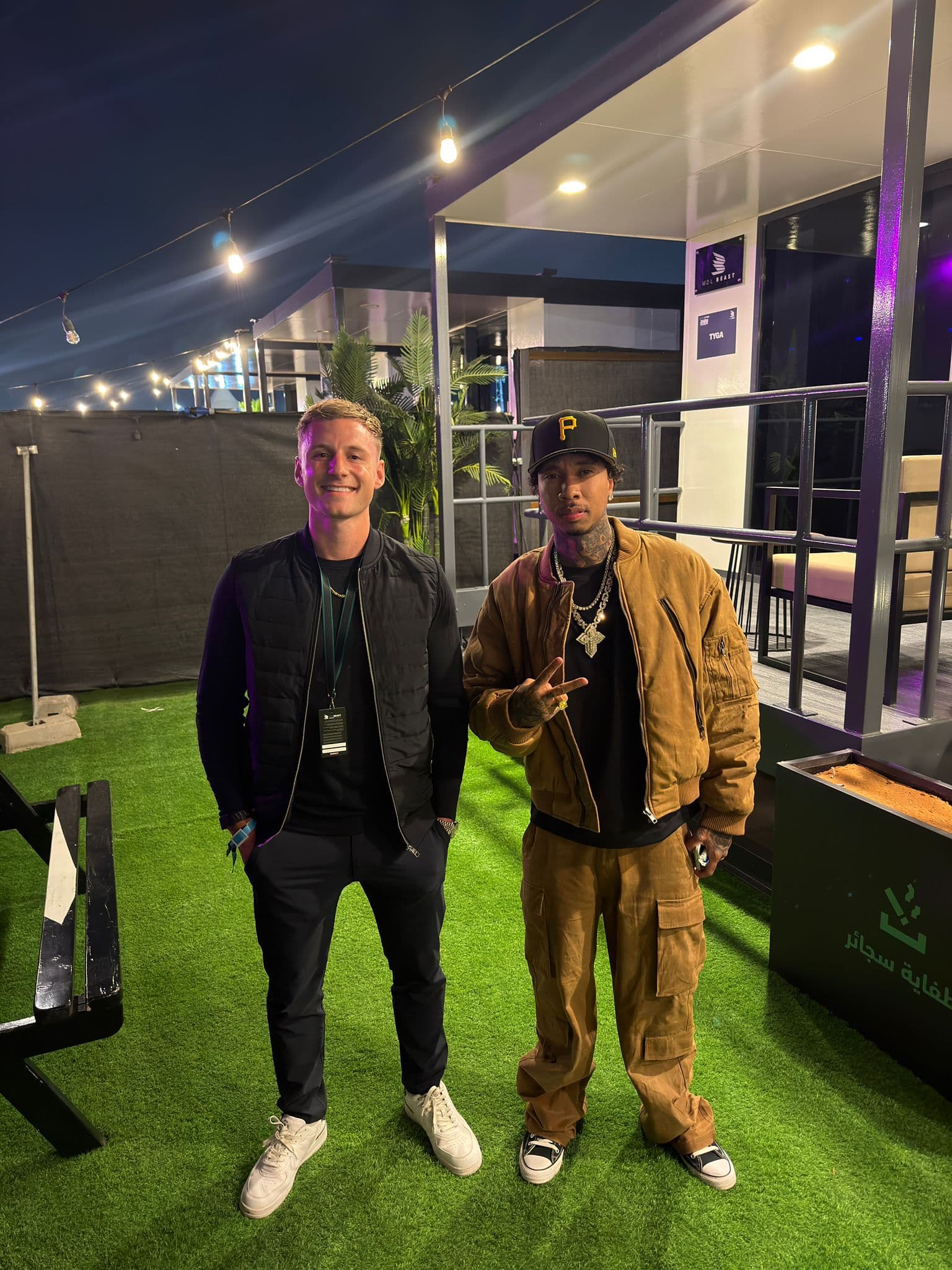 Happy customer moment