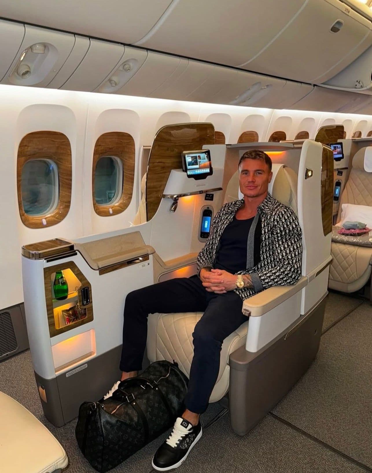 Happy customer moment