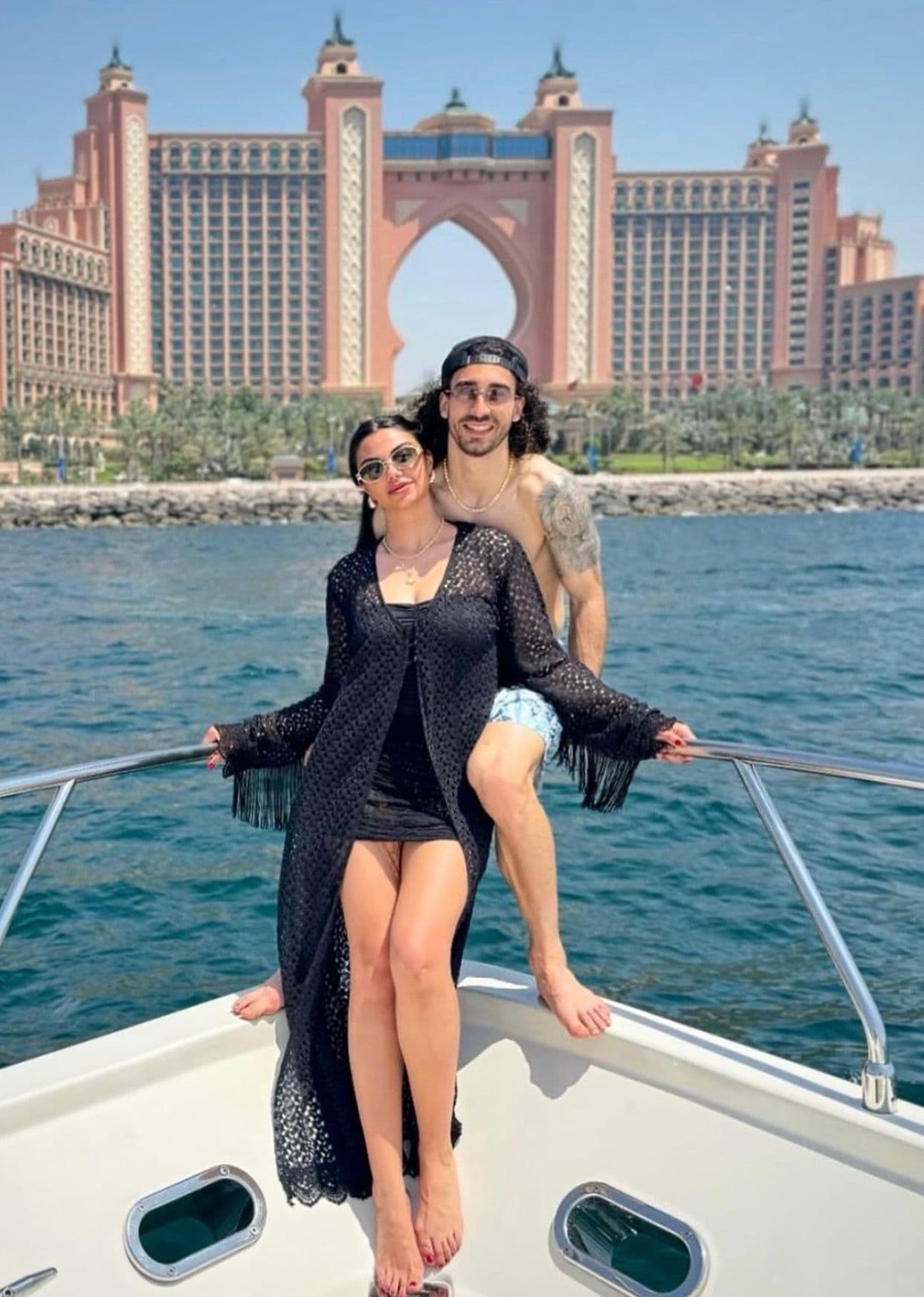 Happy customer moment