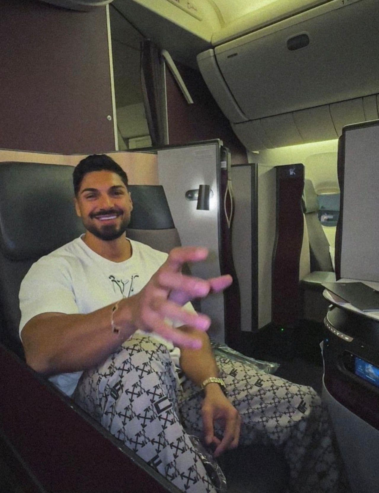 Happy customer moment